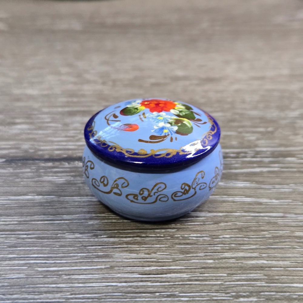 Russian Hand Painted Floral Lacquer Miniature Trinket Box Blue Gold 2005
